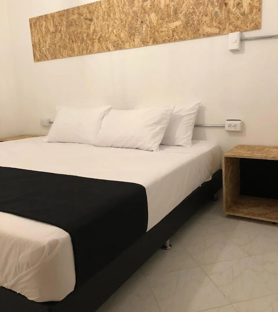 The Woods Hostel Medellin 0*,  Colombia